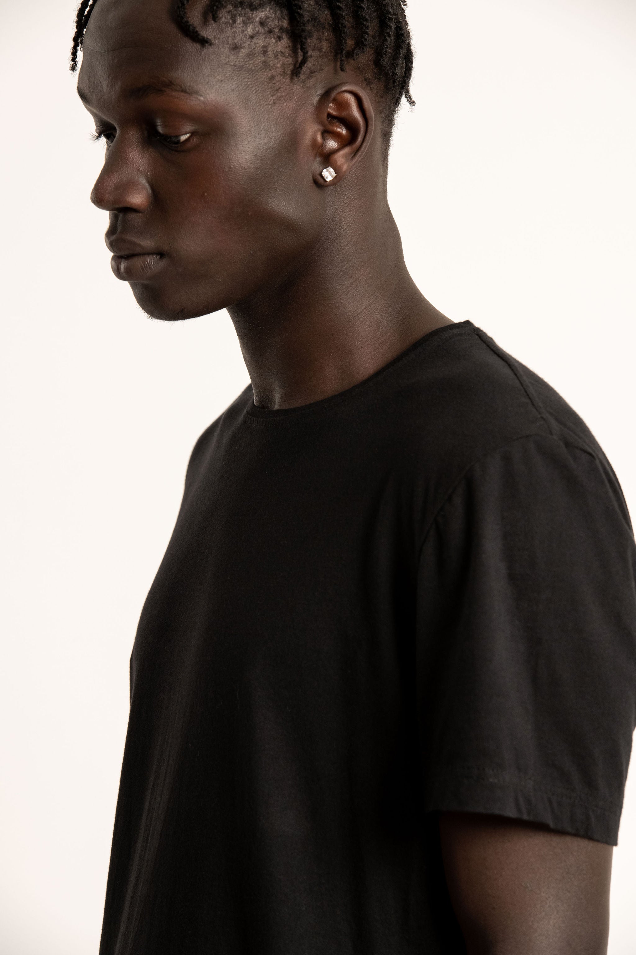 Mister Bladin Black Australian made ethical sustainable organic cotton mens tshirt tailored slim fit